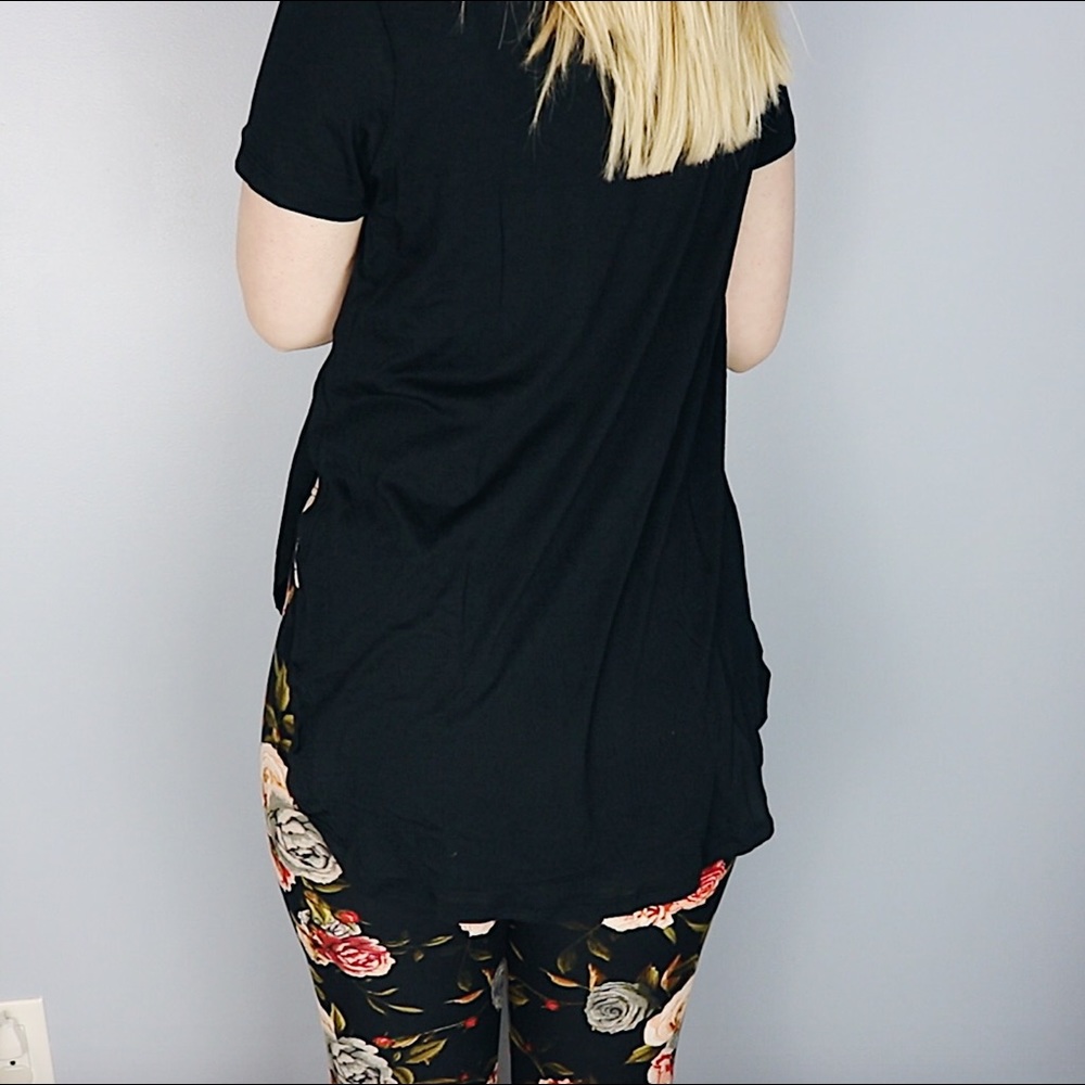 Black Side Slit Tunic - Picture 2 of 4